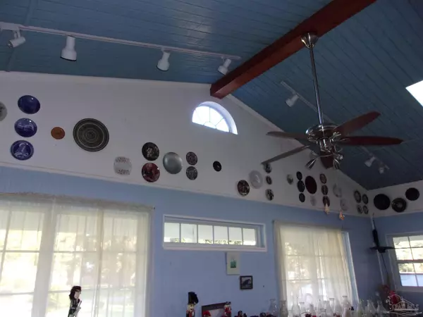 Pace, FL 32571,5055 Serry Ln