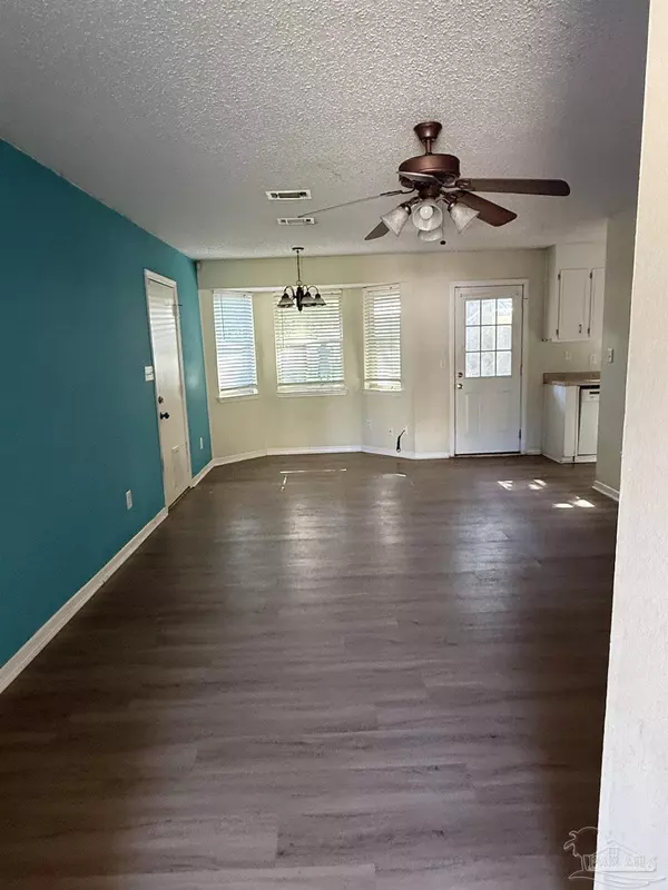Pensacola, FL 32526,5842 Princeton Dr