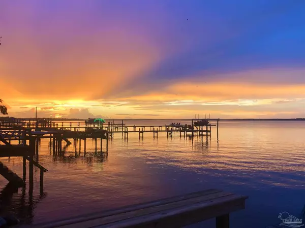 Pensacola, FL 32507,5940 N Bay Point Dr