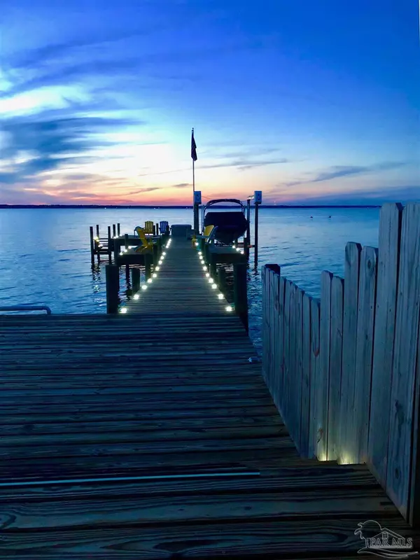 Pensacola, FL 32507,5940 N Bay Point Dr