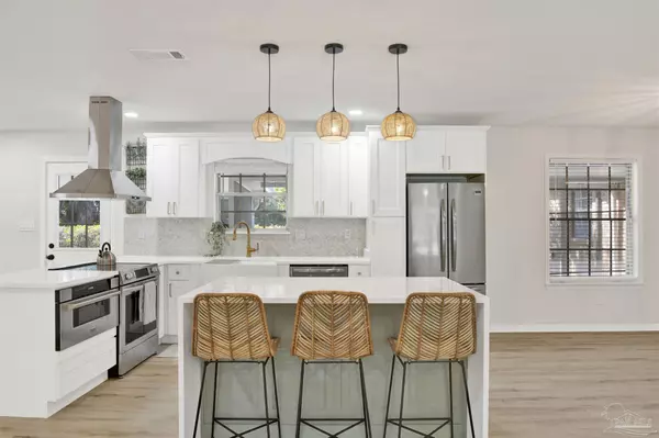 Pensacola, FL 32506,5391 Prieto Dr