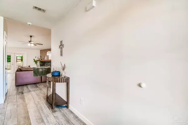 Pensacola, FL 32526,10945 Trellis Ln