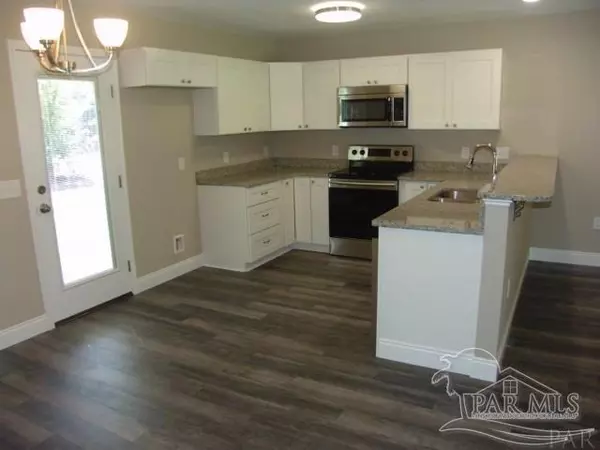 Milton, FL 32570,6761 Harvell St