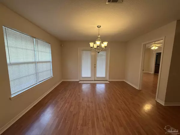 Pensacola, FL 32534,8964 Abbington Dr