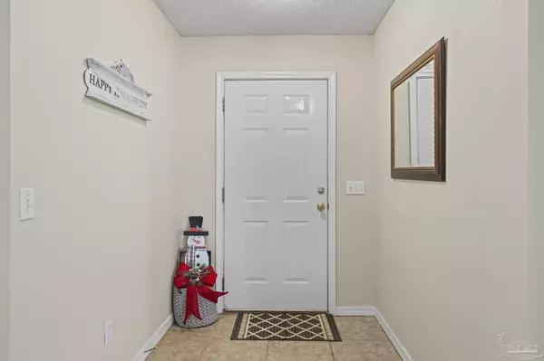 Milton, FL 32583,5772 Charlene Dr