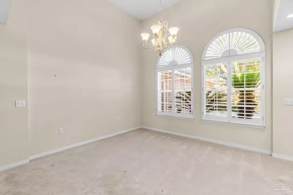 Cantonment, FL 32533,116 Mt Pilot St