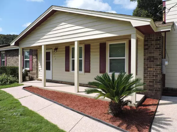 Pensacola, FL 32526,6611 Bellview Pines Pl