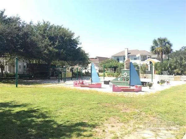 Pensacola, FL 32502,65 S 9th Ave