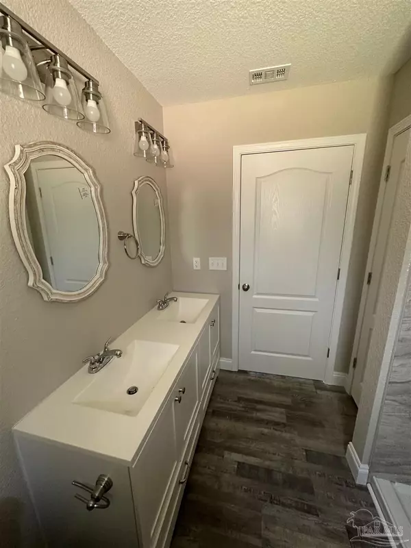 Milton, FL 32570,6765 Harvell St