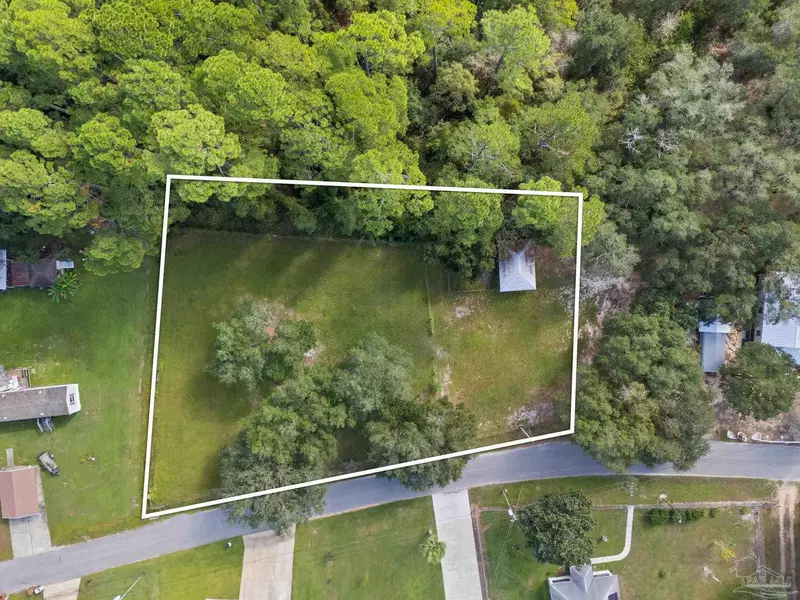 3318 Bob Tolbert Rd, Navarre, FL 32566