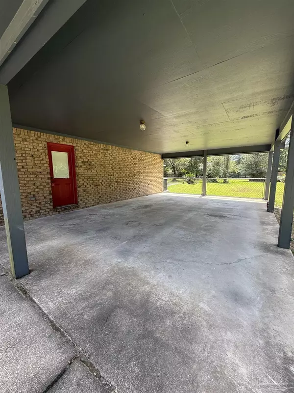 Pace, FL 32571,3521 Sweet Bay Dr