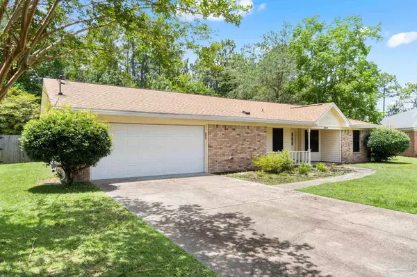 Pensacola, FL 32506,9049 Bluebay Ln