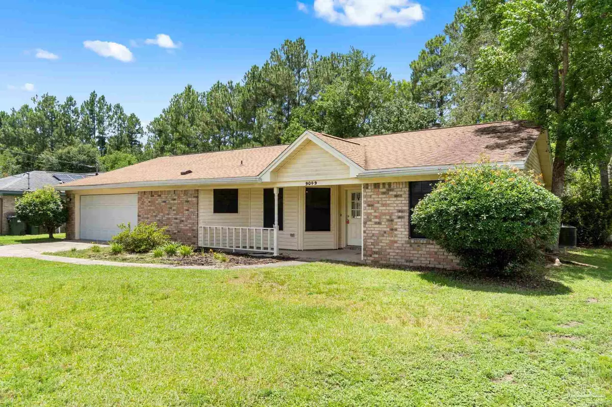 Pensacola, FL 32506,9049 Bluebay Ln