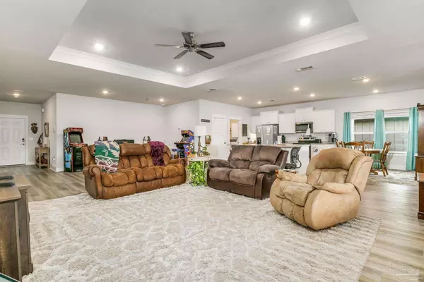 Gulf Breeze, FL 32563,6311 Forest Bay Ave