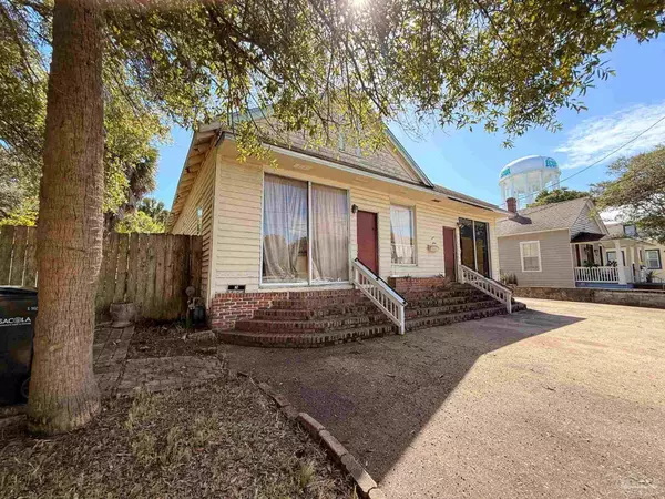 Pensacola, FL 32502,115 W Wright St