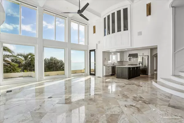 Pensacola, FL 32502,1 Port Royal Way