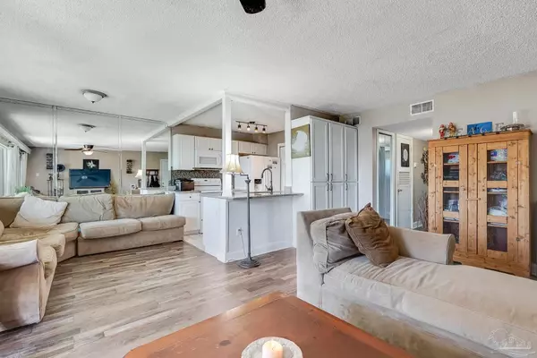 Gulf Breeze, FL 32561,200 Pensacola Beach Rd