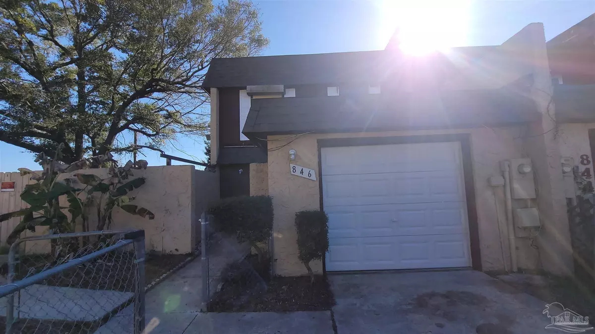 Pensacola, FL 32506,846 Esconditas Pl