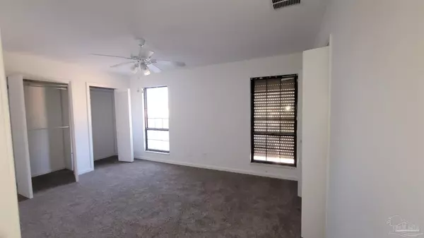 Pensacola, FL 32506,846 Esconditas Pl