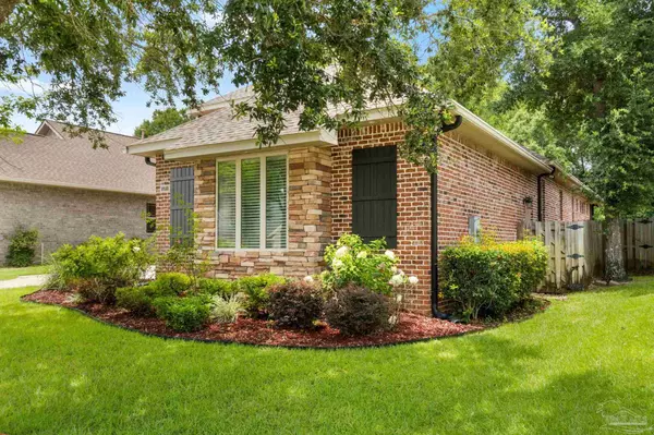 Pensacola, FL 32526,8508 Salt Grass Dr W