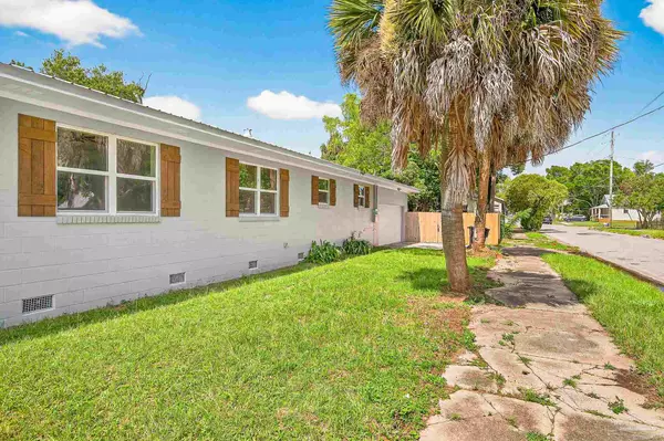 Pensacola, FL 32501,1002 N 7th Ave
