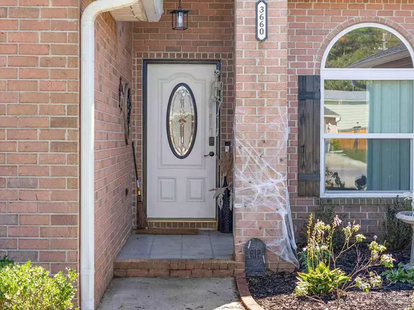 Pace, FL 32571,3660 Misty Woods Cir