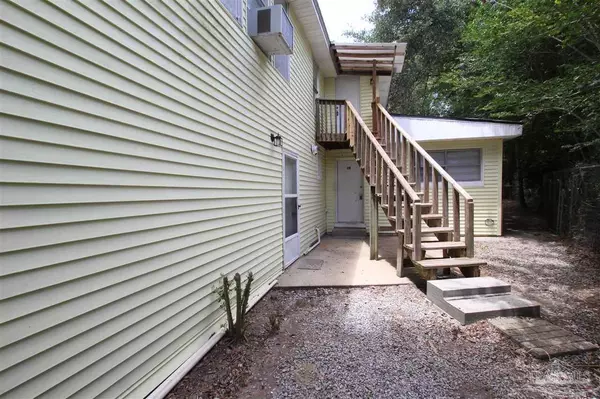 Pensacola, FL 32506,5 N Edgewood Cir