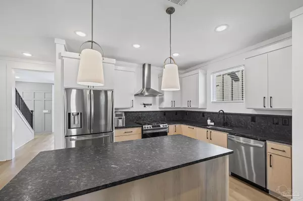 Pensacola, FL 32502,1169 W Intendencia St