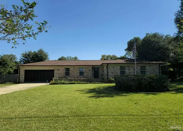 6410 White Oak Dr, Pensacola, FL 32503