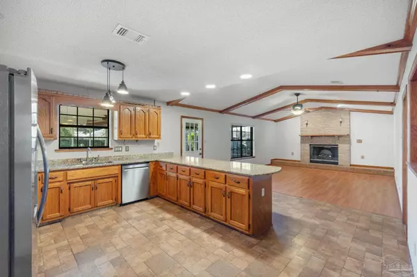 Pensacola, FL 32526,2365 Amelia Ln