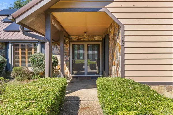 Pensacola, FL 32507,12 Pamlico Cir