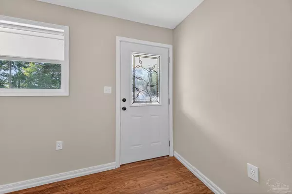 Milton, FL 32570,6524 Oakcrest Rd