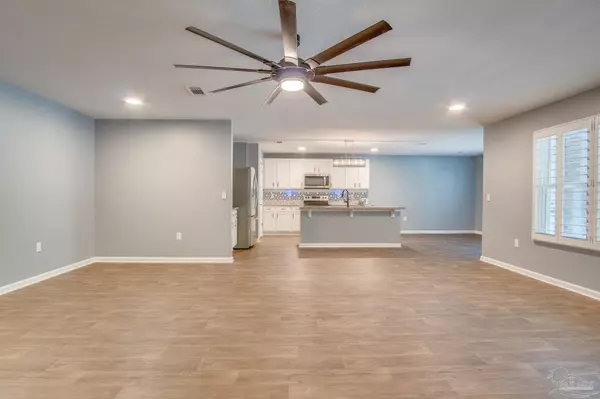Milton, FL 32583,4668 Red Oak Dr