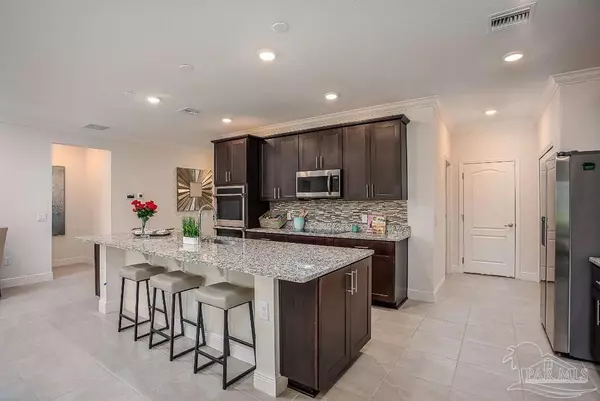 Pensacola, FL 32526,6112 Bellview Pointe Ln