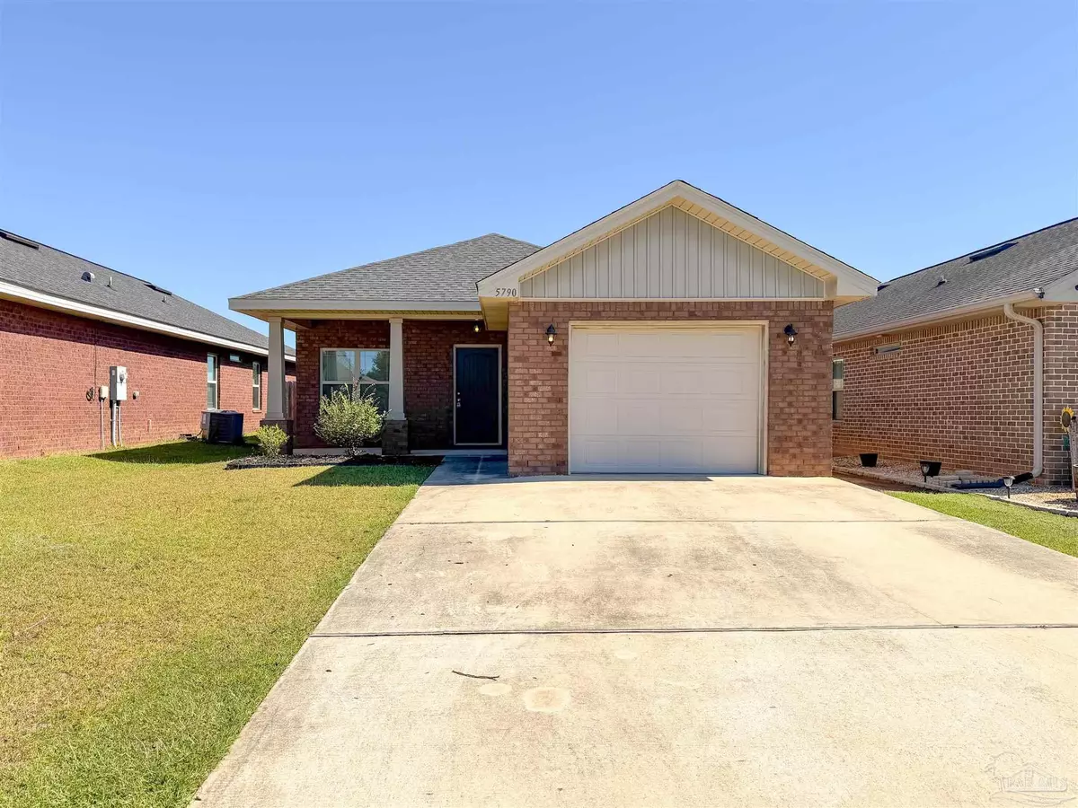 Pace, FL 32571,5790 Corkscrew Ct