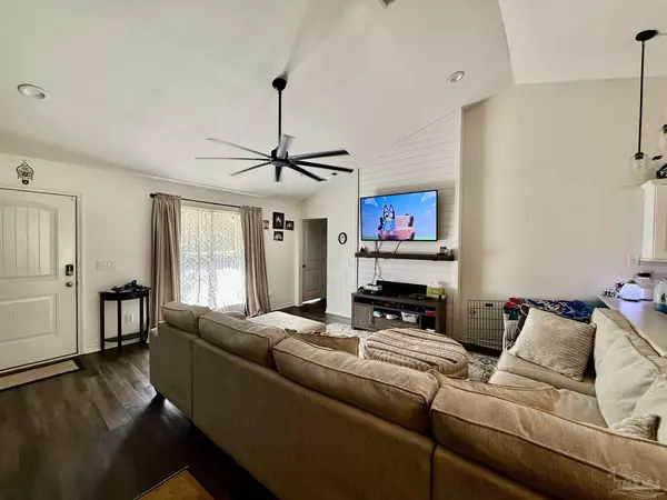 Milton, FL 32570,5899 Cedar Tree Dr