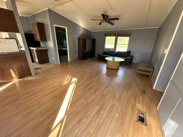 Navarre, FL 32566,2240 Crescent Wood Rd