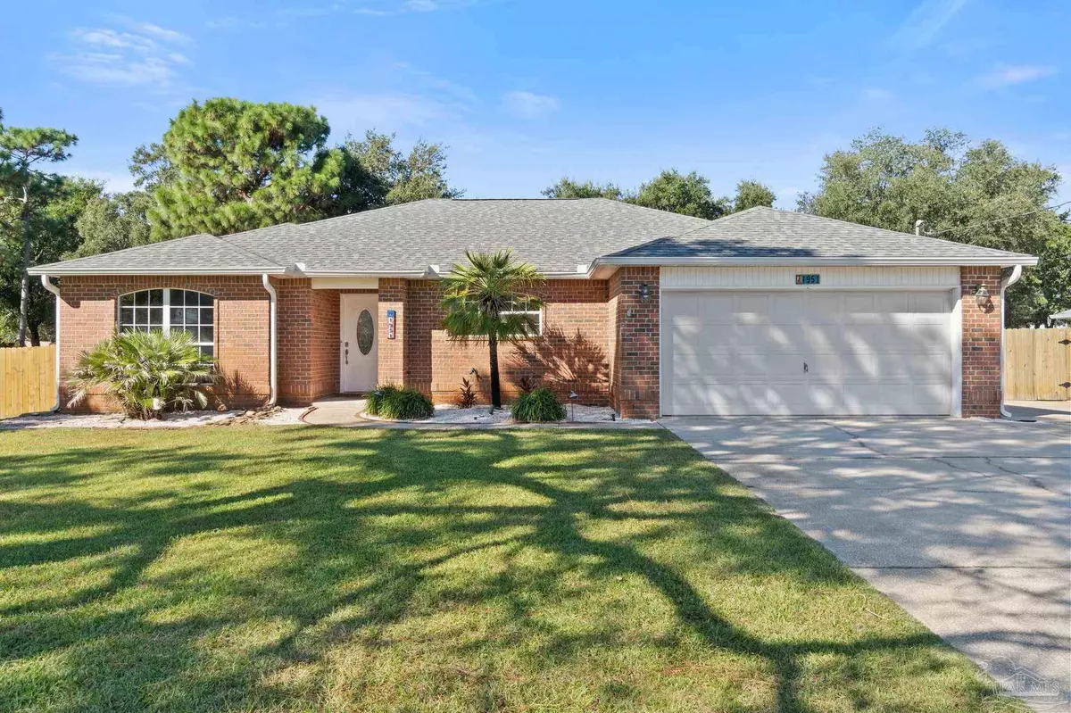 Navarre, FL 32566,1951 Hawthorne Dr