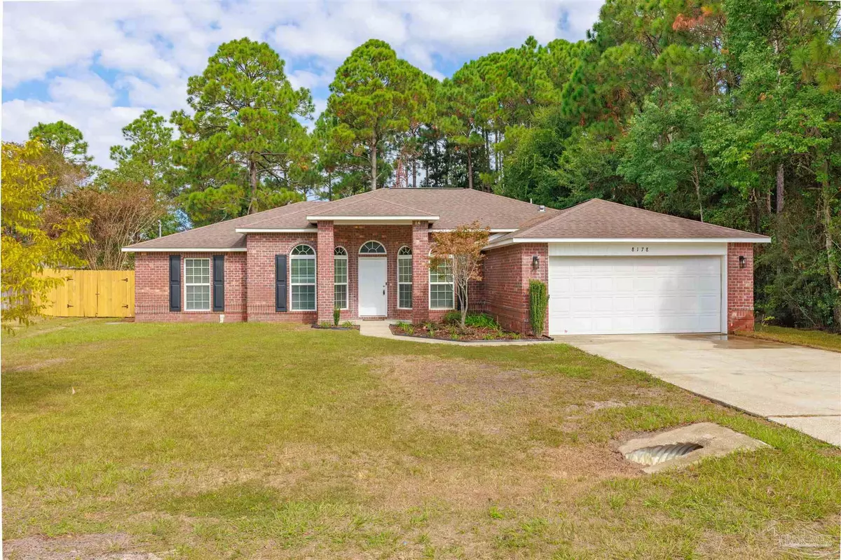 Navarre, FL 32566,8178 Pamplona St