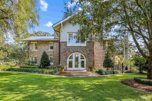 Pensacola, FL 32503,3260 Seville Dr