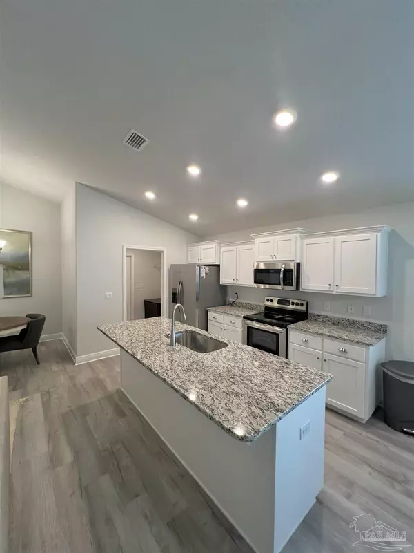 Cantonment, FL 32533,3362 Bliss Ln