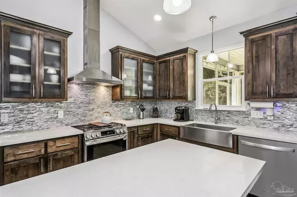 Gulf Breeze, FL 32563,1469 Sanibel Ln