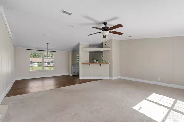 Pensacola, FL 32534,8412 Pond Ave