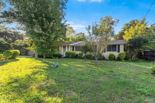 Pensacola, FL 32504,1521 Toni St