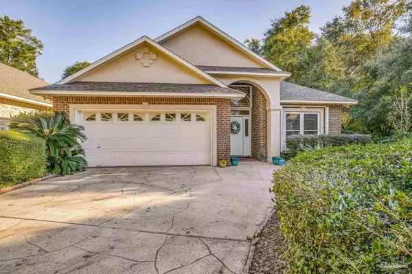 Perdido Key, FL 32507,9925 Rail Cir