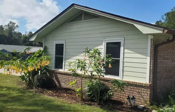 Pensacola, FL 32514,883 Belle Rose Cir