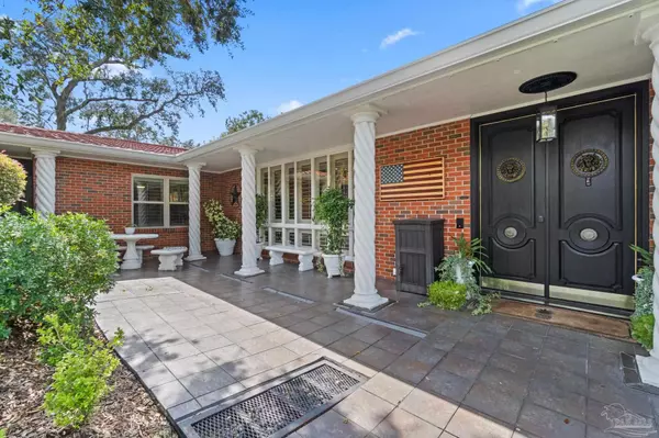 Pensacola, FL 32501,1415 N Barcelona