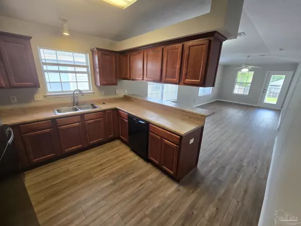 Pensacola, FL 32526,3115 Flintlock Dr