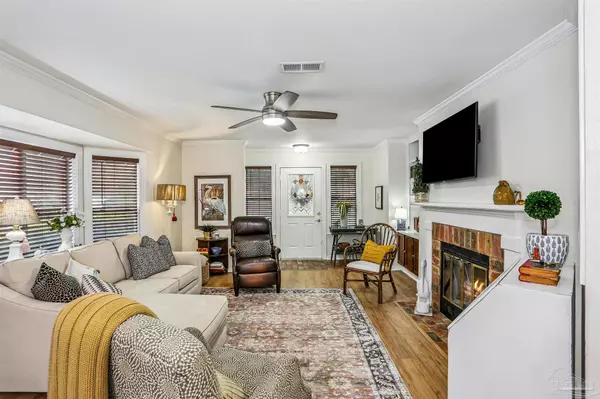 Pensacola, FL 32514,10045 Foxrun Rd