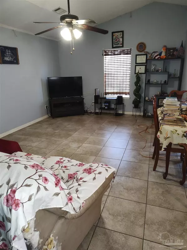 Pensacola, FL 32507,135 Valdosta Ave